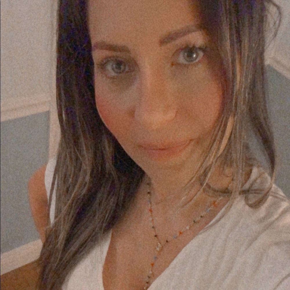 Meet your Posher, Jenny